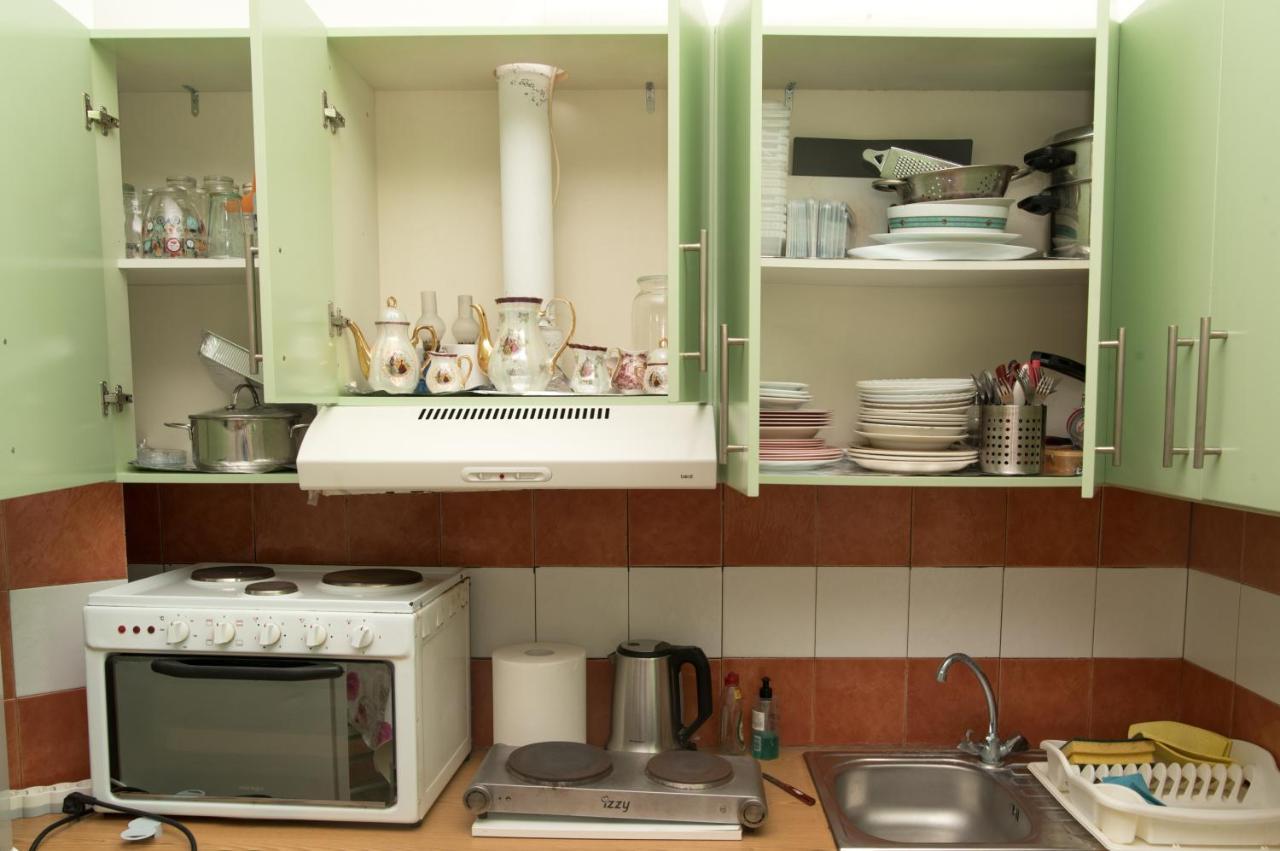 Stavros Studio Apartment In คอสทาวน์ ภายนอก รูปภาพ